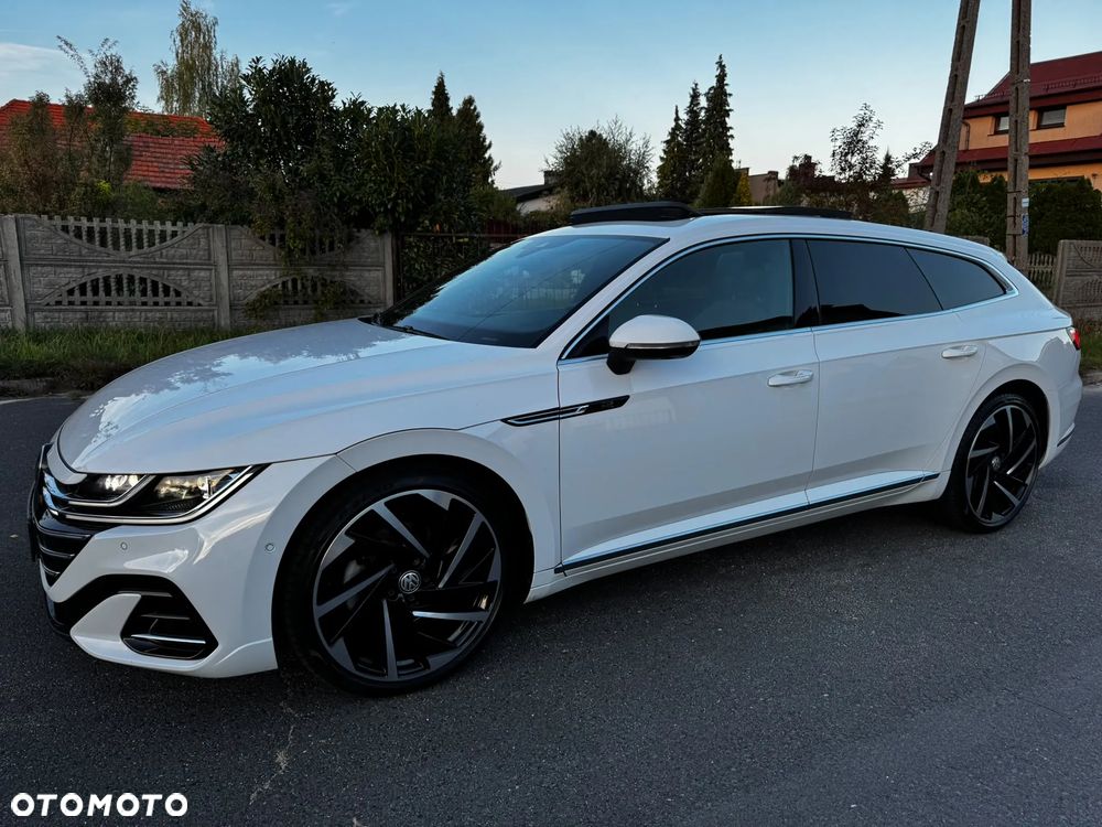 Volkswagen Arteon 2.0 TDI SCR 4Motion DSG R-Line - 29