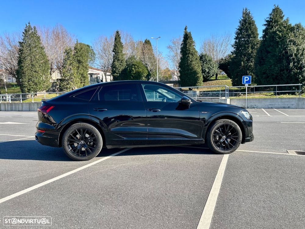 Audi e-tron 50 quattro S line - 4