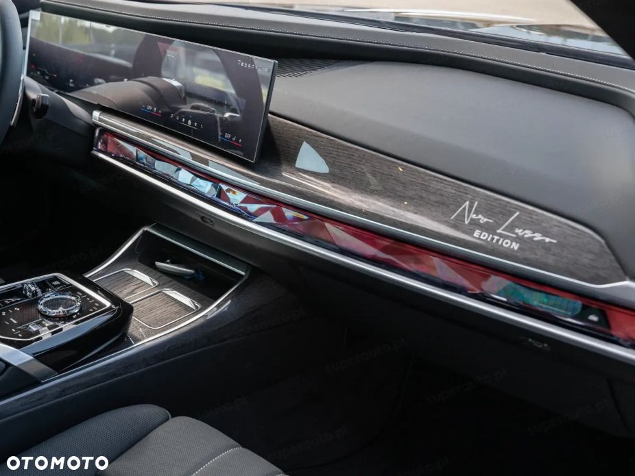 BMW Seria 7 740d xDrive mHEV Nero Lusso Edition sport - 18