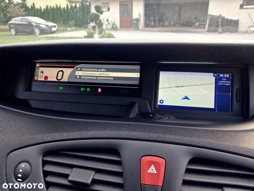 Renault Scenic 1.6 16V 110 Expression - 25