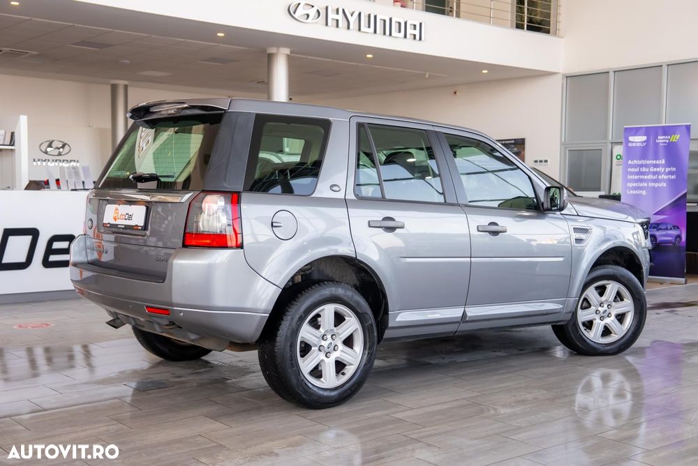 Land Rover Freelander 2 2.2L SD4 - 11