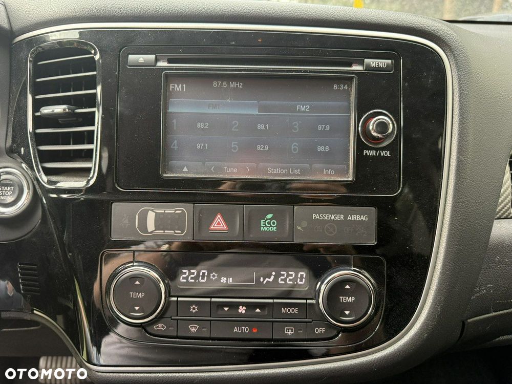 Mitsubishi Outlander - 15