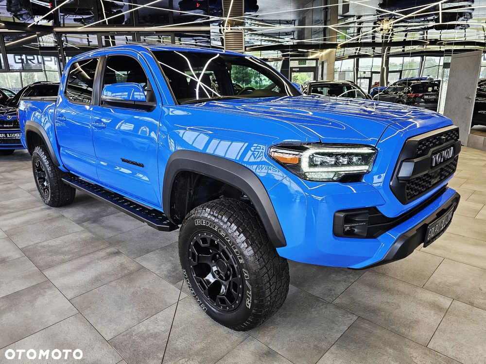 Toyota Tacoma - 13