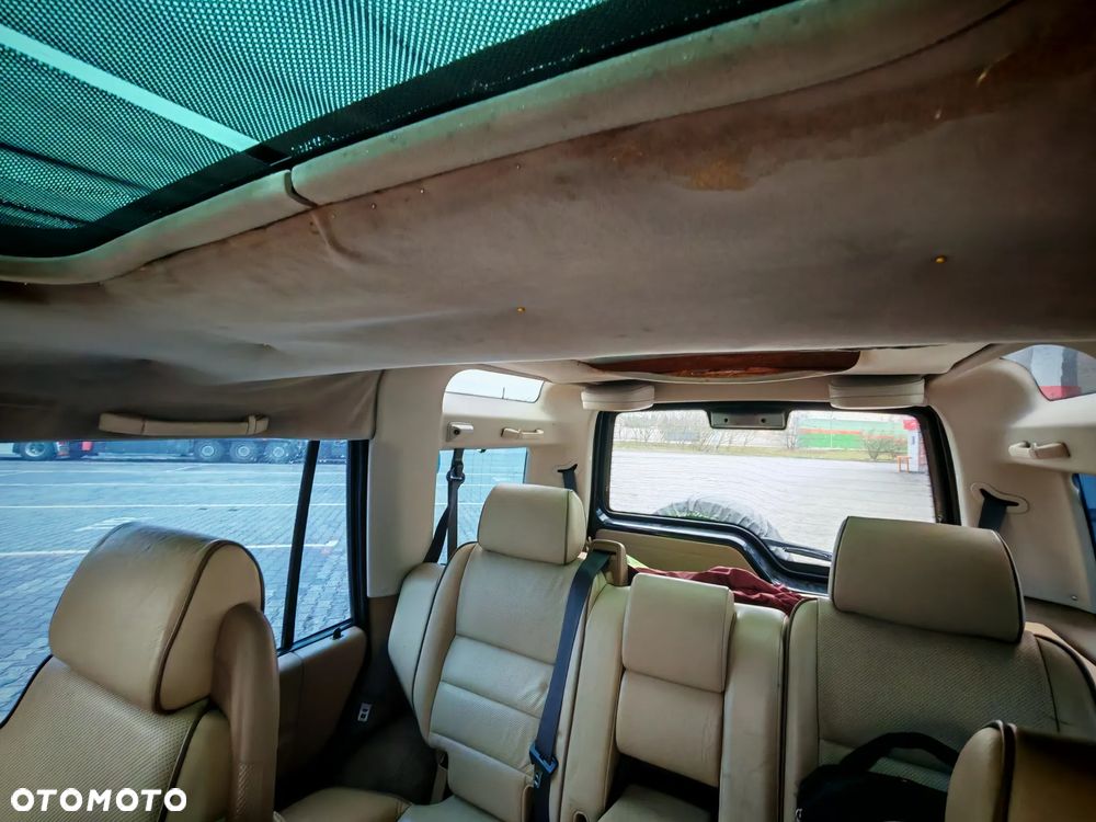 Land Rover Discovery - 16