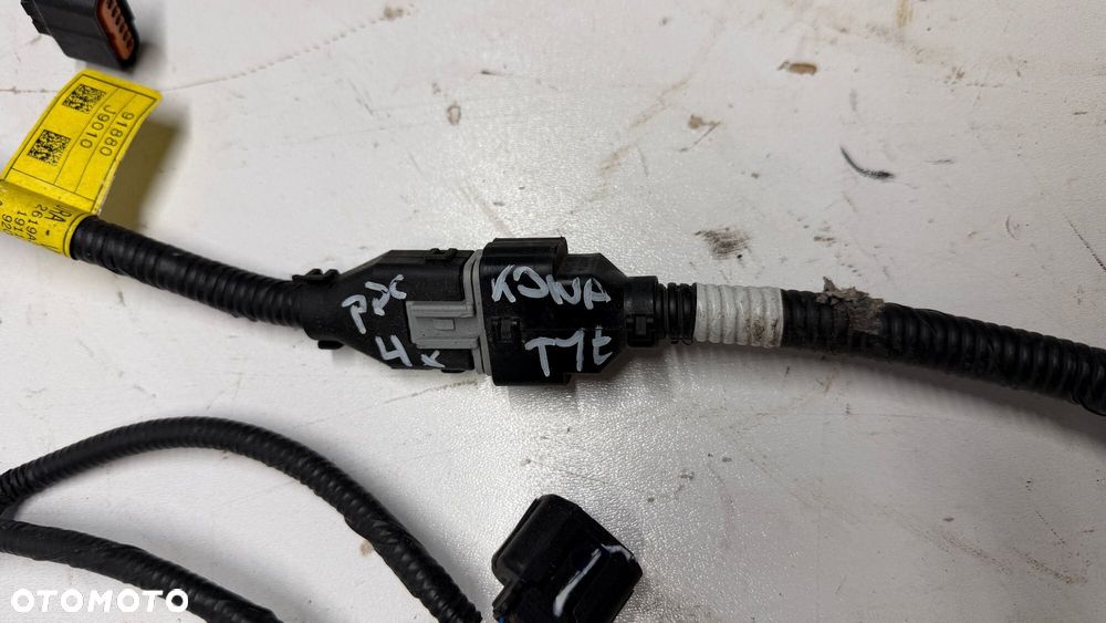 HYUNDAI KONA INSTALACJA WIĄZKA PDC ZDERZAKA TYŁ TYLNEGO 91880-J9010 - 2