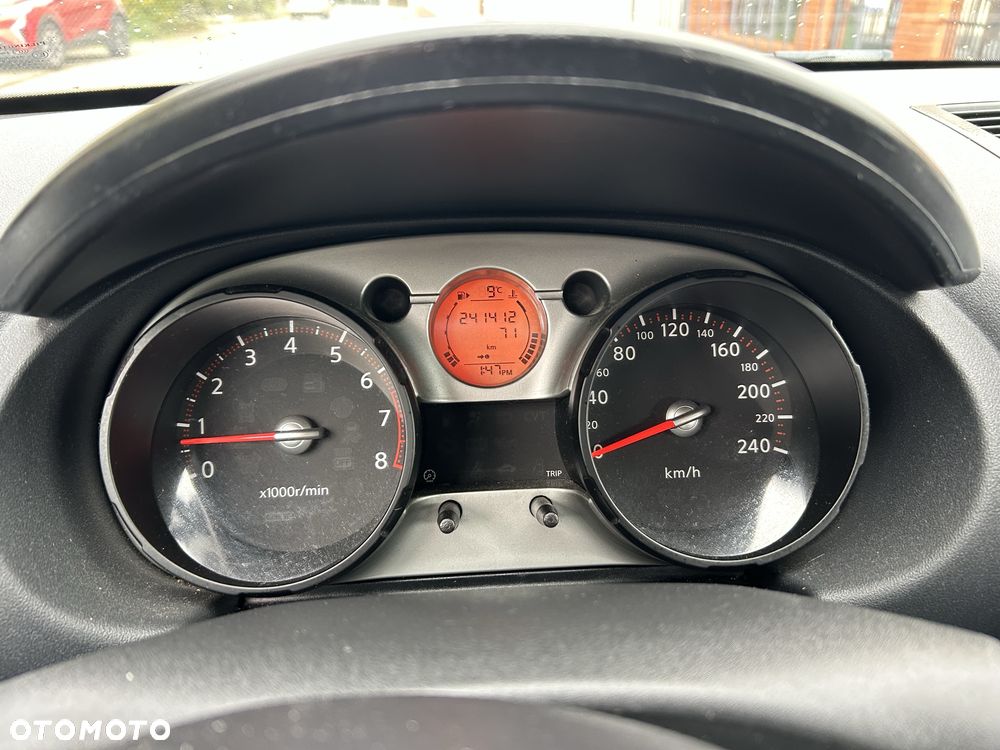 Nissan Qashqai - 8