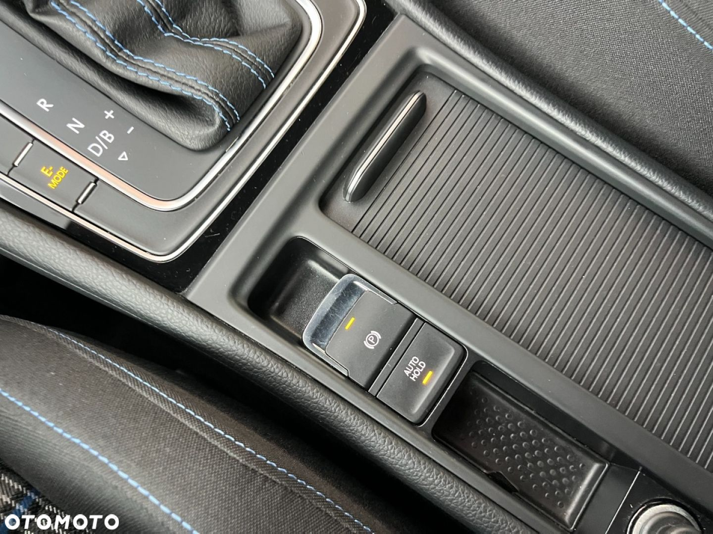 Volkswagen Golf VII 1.4 TSI Plug-In-Hybrid GTE - 19