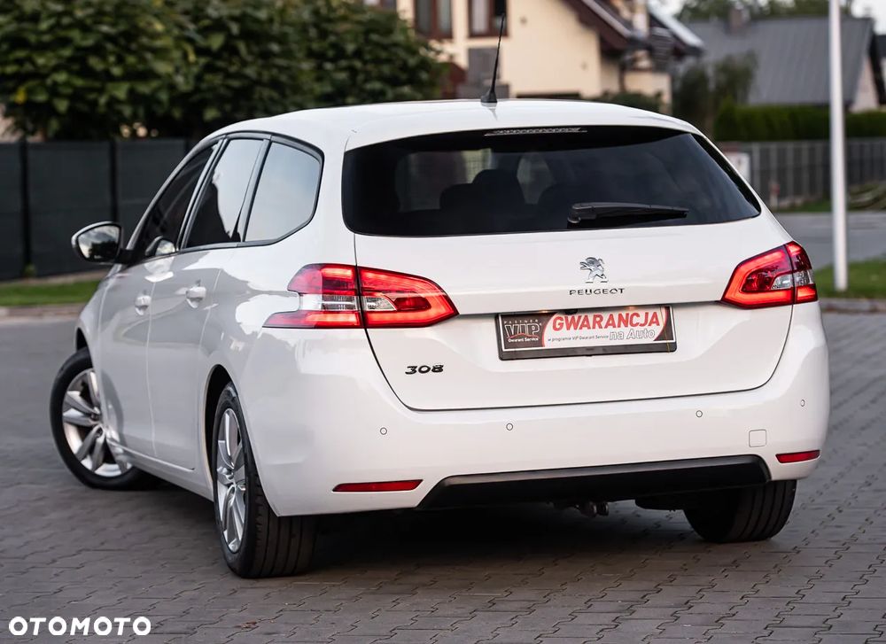 Peugeot 308 1.5 BlueHDi Allure Pack S&S - 9