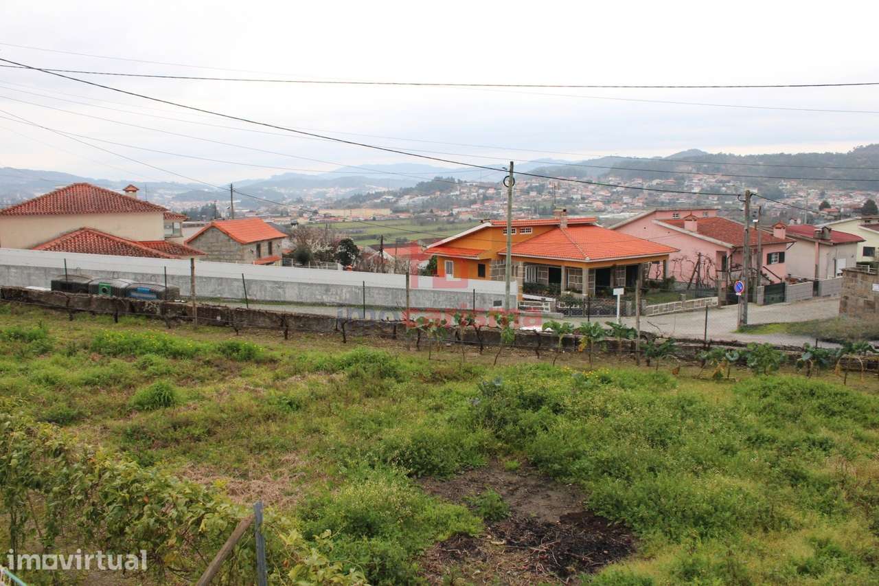 Terreno para construção com 650m² em São Martinho do Campo, Santo Tirs - Grande imagem: 5/8