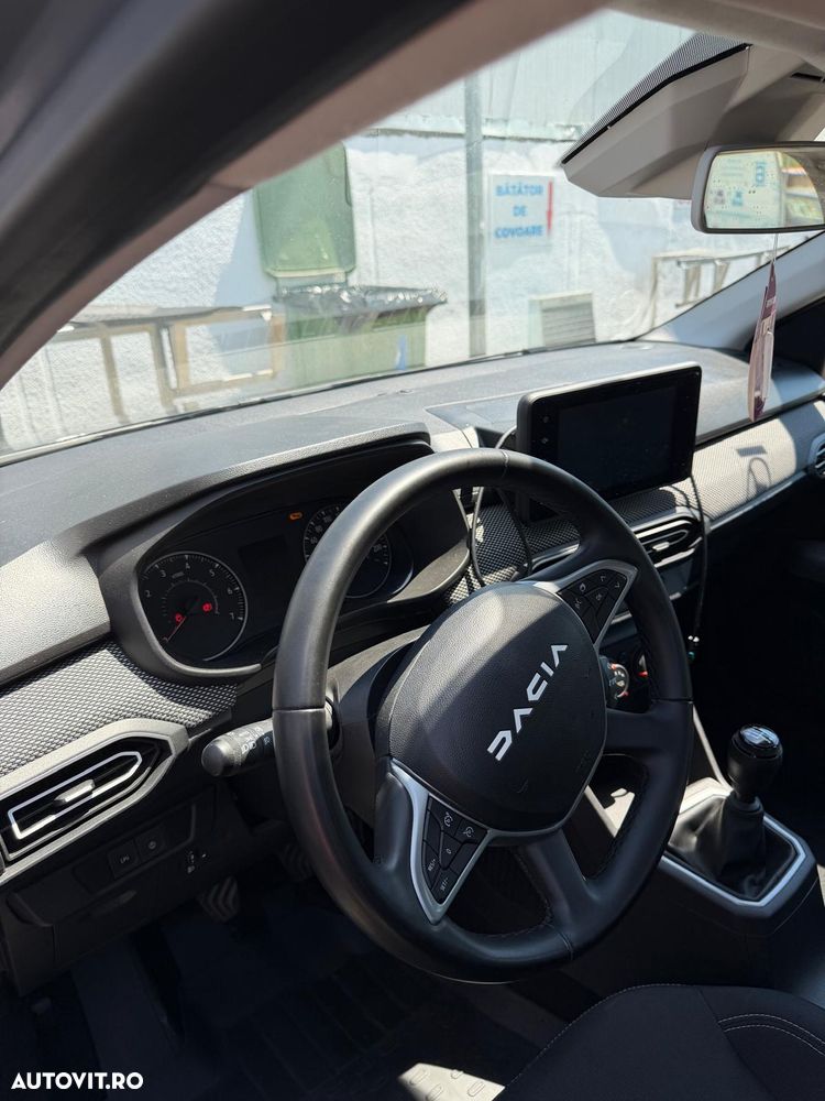 Dacia Logan TCe 90 MT6 Expression - 27