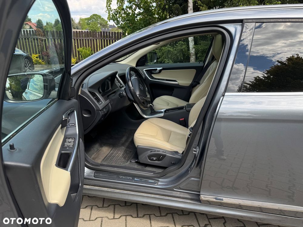 Volvo XC 60 D4 Drive-E Summum - 8
