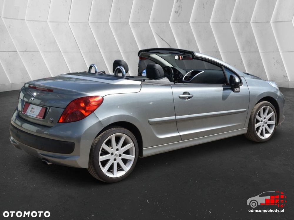 Peugeot 207 CC - 10