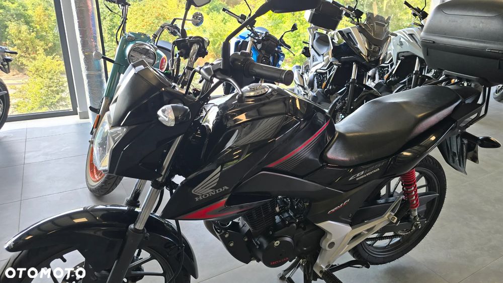 Honda CBF - 3