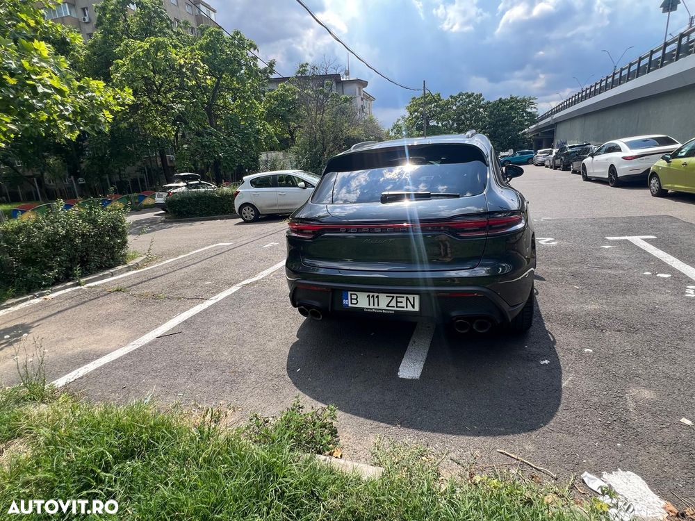Porsche Macan T - 11