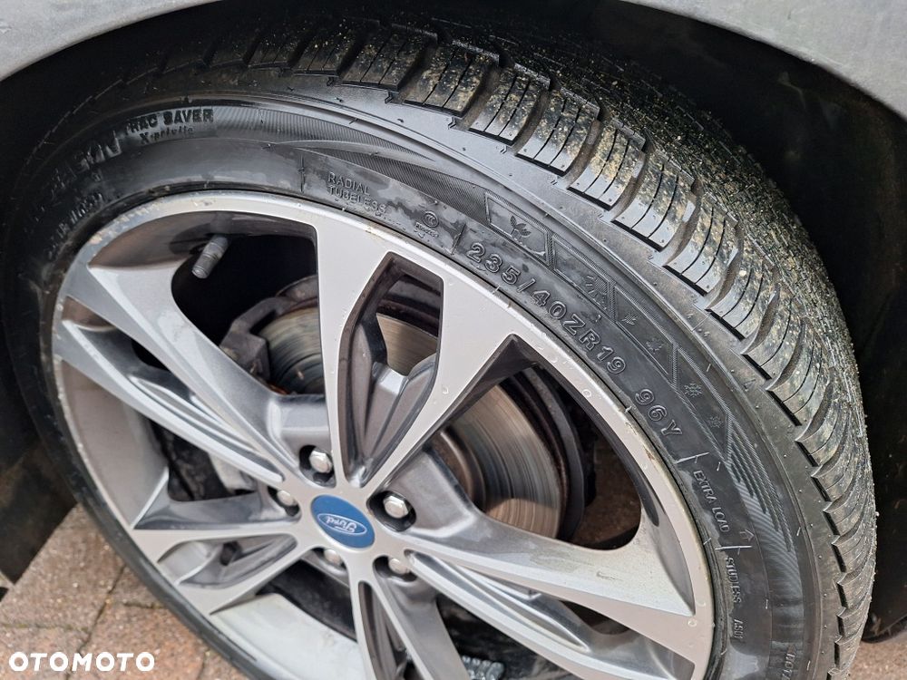 Ford Fusion - 6