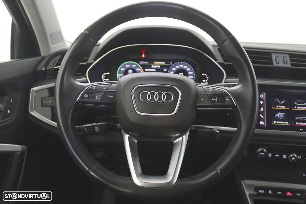 Audi Q3 45 TFSIe S tronic - 18