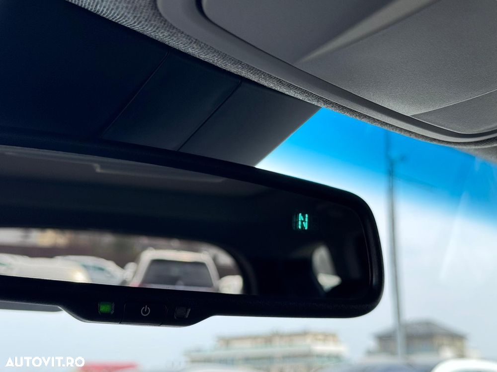 Hyundai Santa Fe 2.2 CRDi 4WD 8AT Luxury - 40