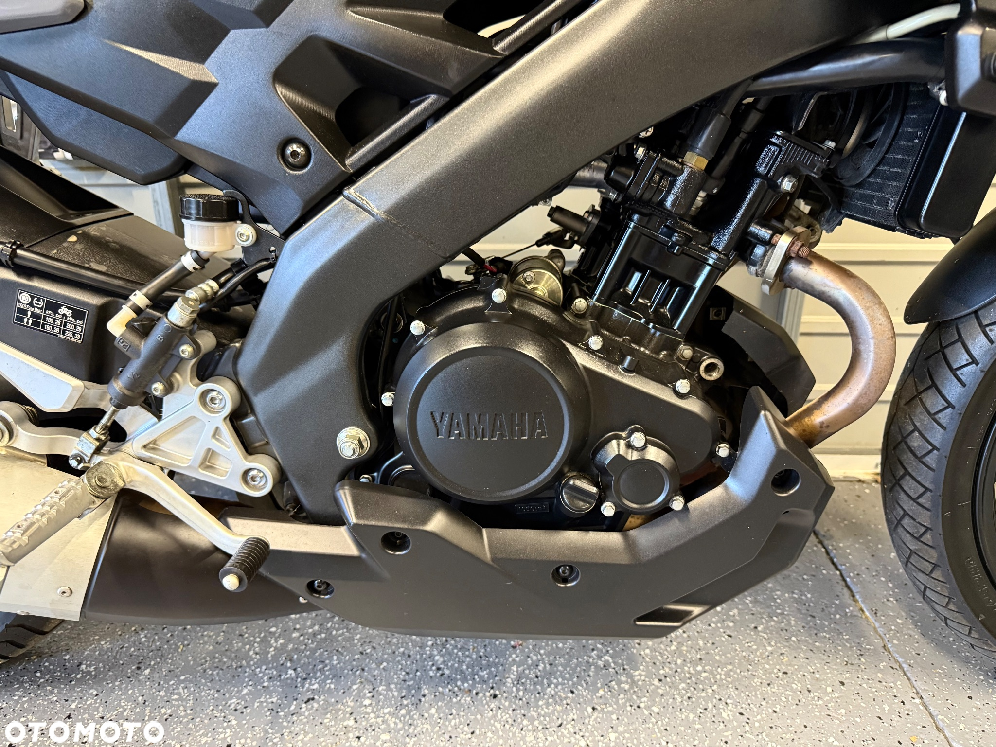 Yamaha MT - 6