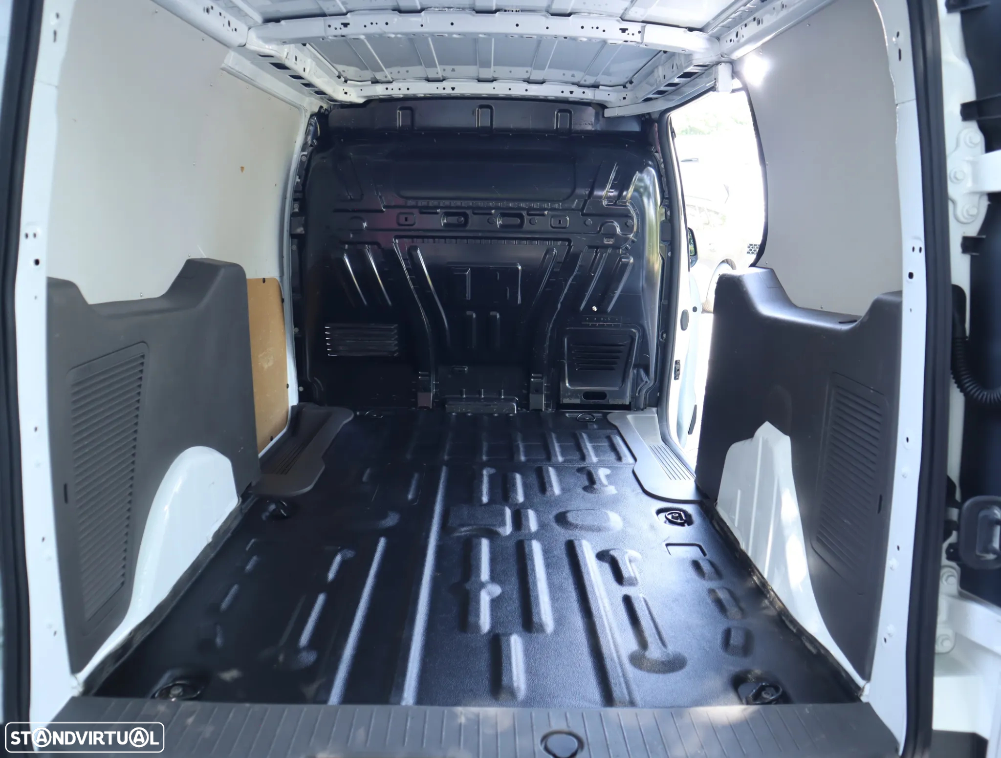 Ford Transit Connect L2 Van Trend 120cv - 41