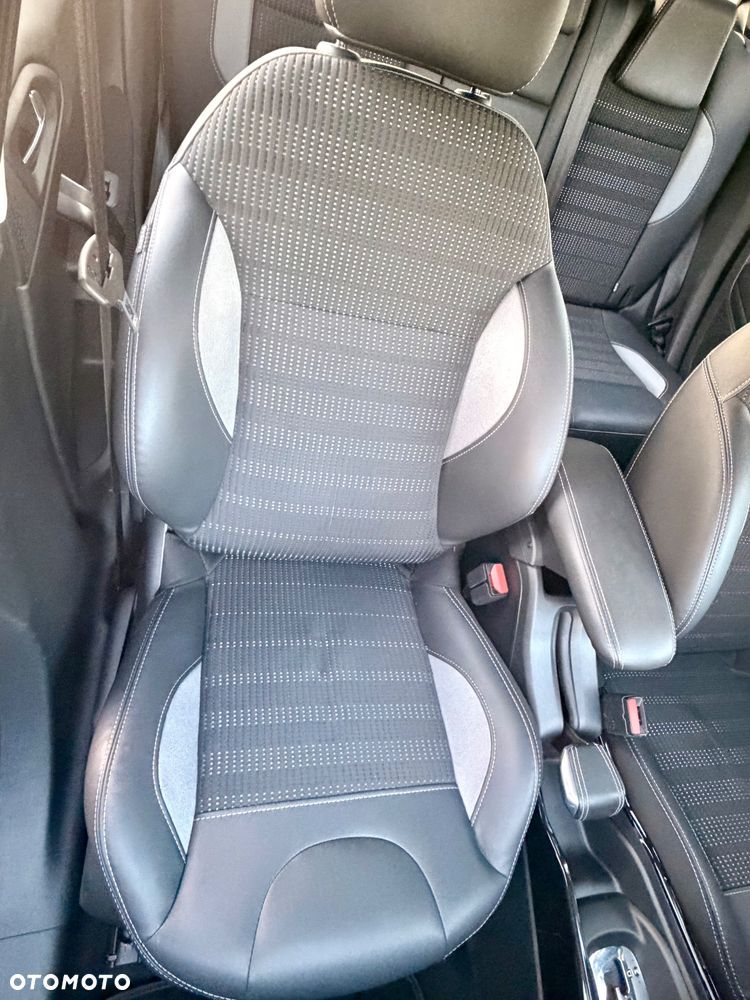 Peugeot 2008 PureTech 110 Stop&Start EAT6 Allure - 16
