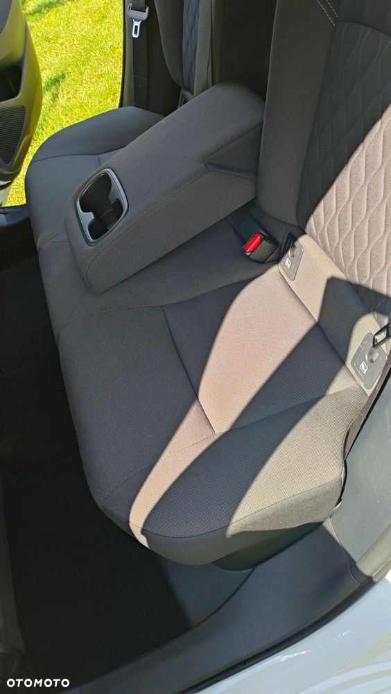 Toyota Corolla - 11