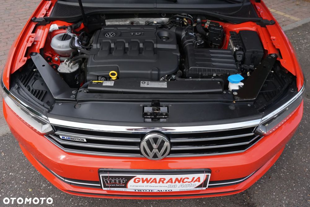 Volkswagen Passat 2.0 TDI BMT Trendline - 27