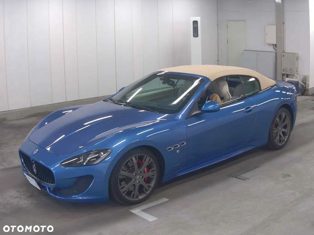 Maserati GranCabrio Sport - 2