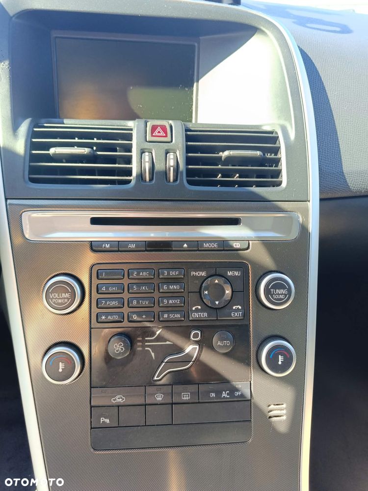 Volvo XC 60 - 18