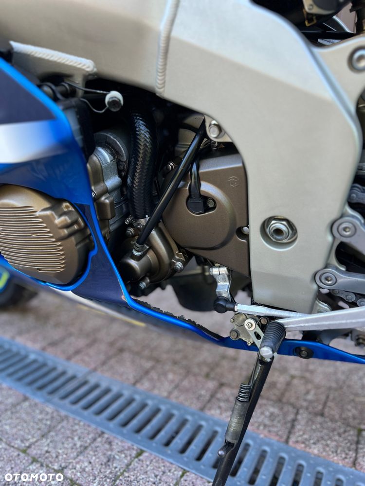 Kawasaki Ninja - 29