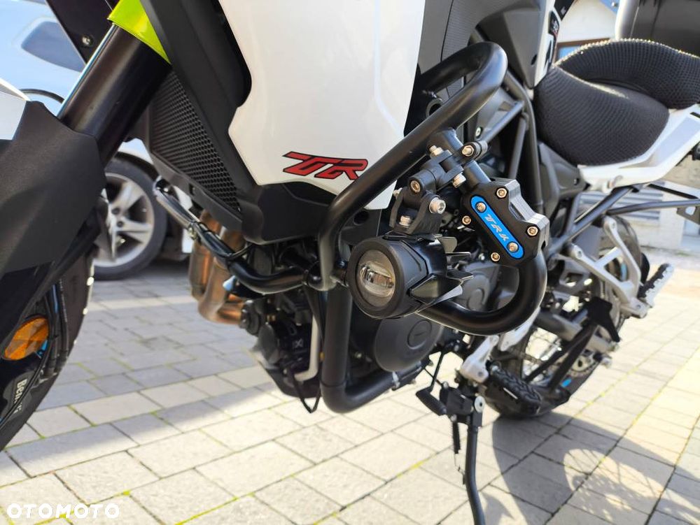 Benelli TRK 502X - 19