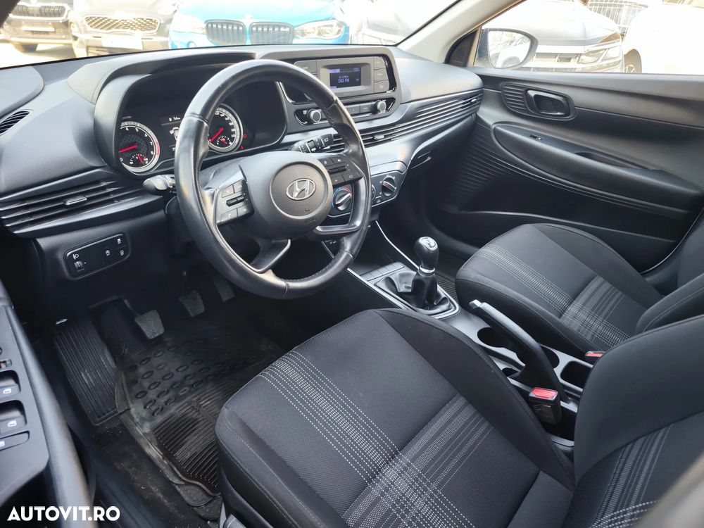 Hyundai i20 - 10