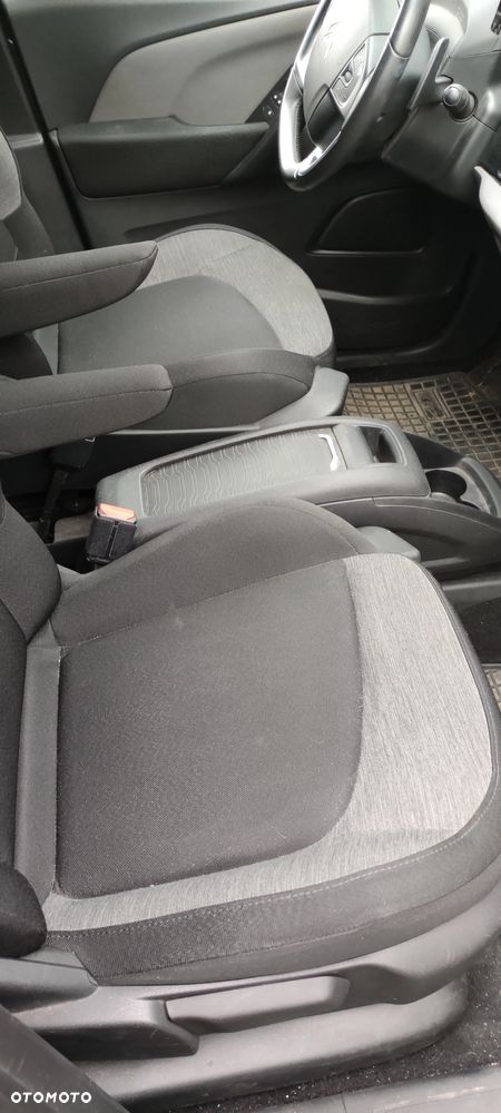 Citroën C4 SpaceTourer - 21