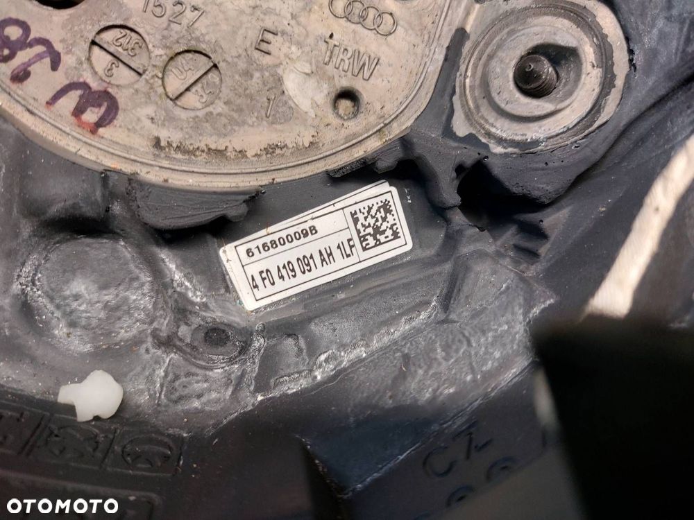 KIEROWNICA AUDI A6 C6 4F0419091AH - 8