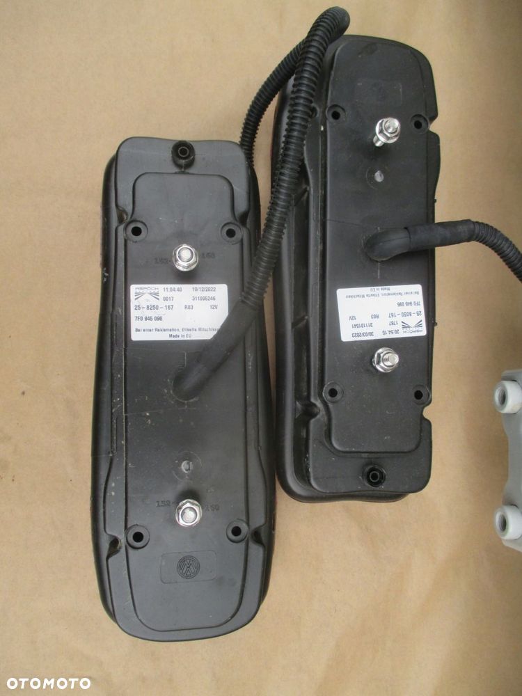 belka tylna lampy doka kabina vw t5 t6 7f0803703b - 3