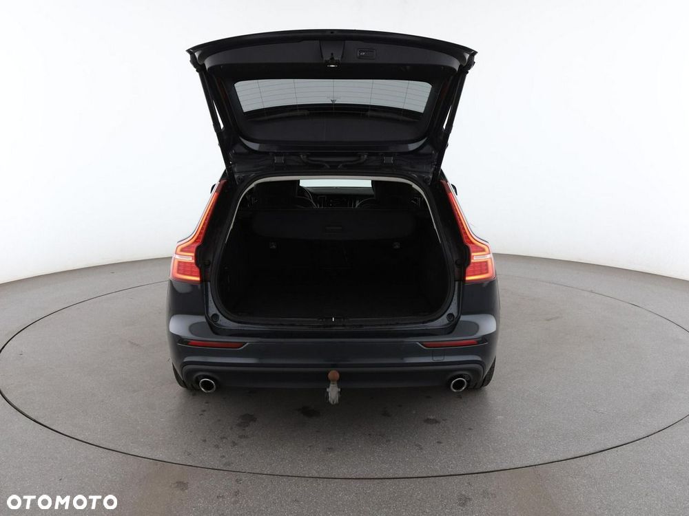 Volvo V60 D4 Geartronic Momentum Pro - 19