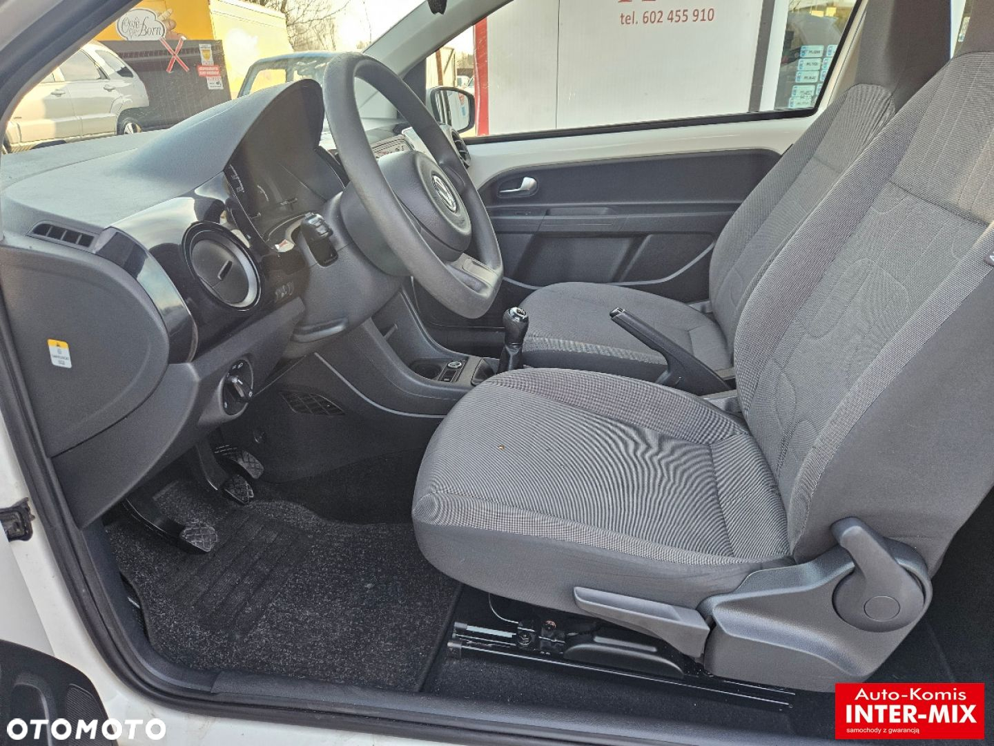 Volkswagen up! - 13
