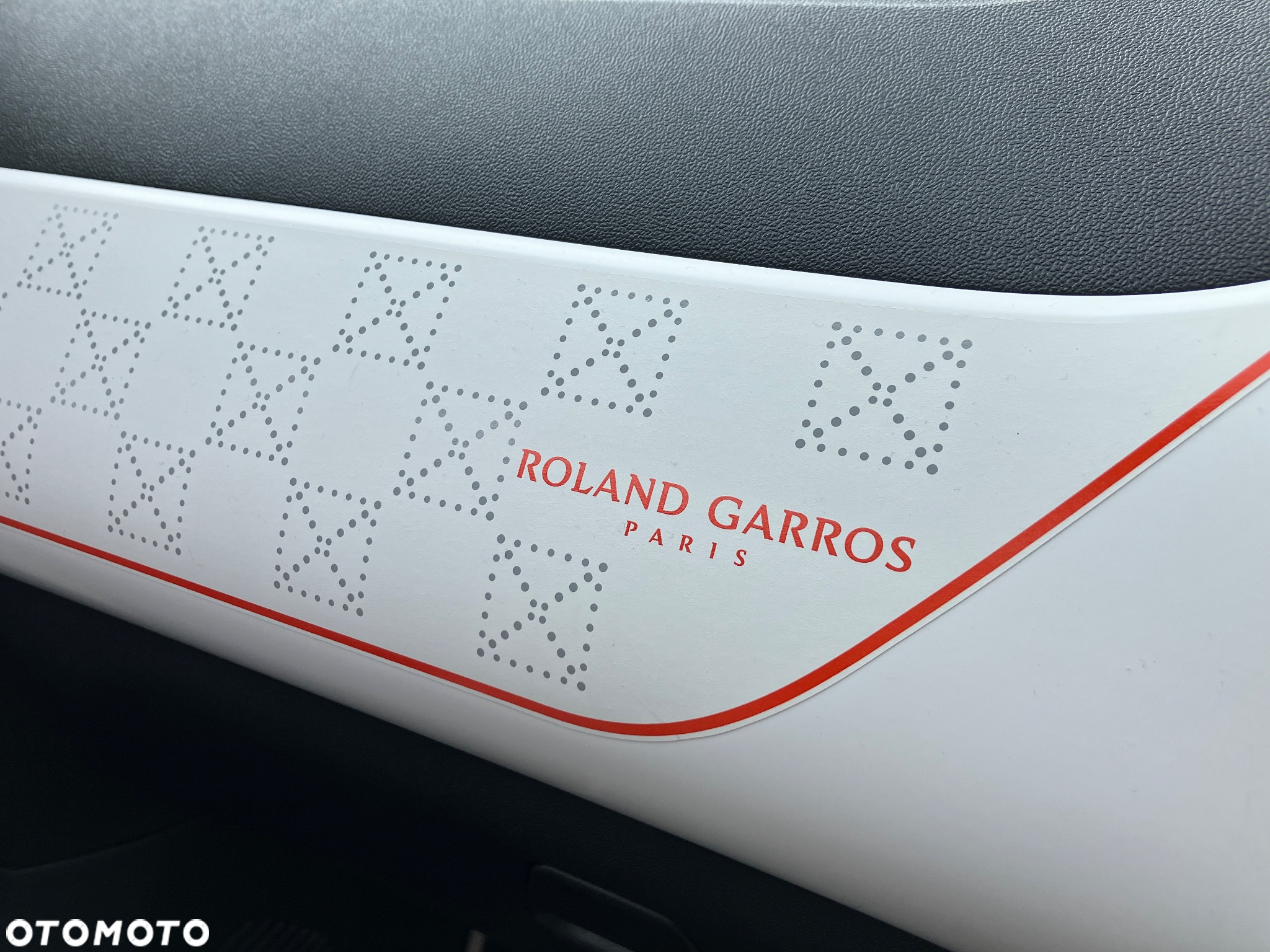 Peugeot 108 PureTech 82 Top Roland Garros - 18