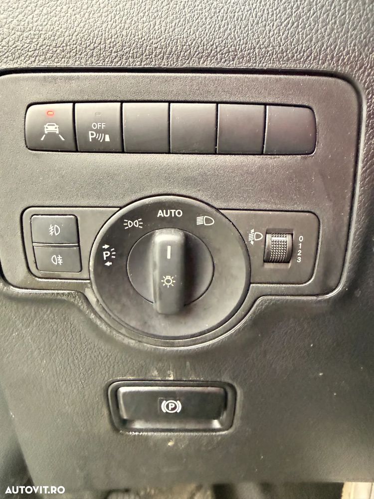 Mercedes-Benz Vito Compact 114 CDI 136CP RWD 9AT Base - 13
