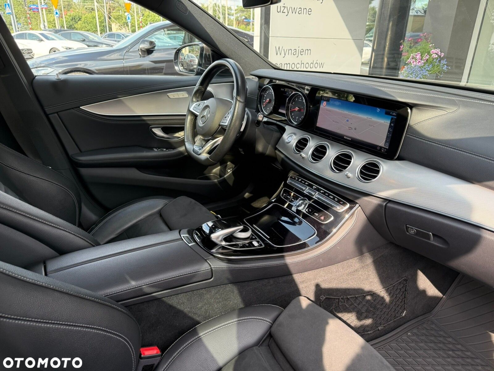 Mercedes-Benz Klasa E 200 9G-TRONIC - 25