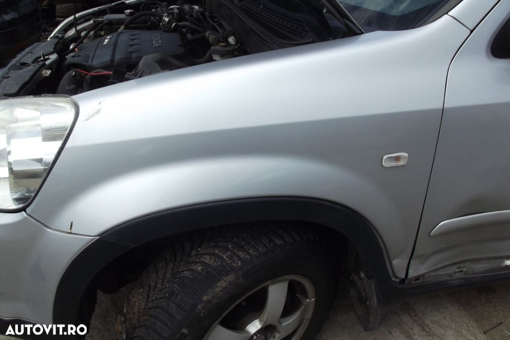 Aripa stanga Honda CRv 2002-2006 dezmembrez Honda CRV 2.2ictdi 4x4 - 2
