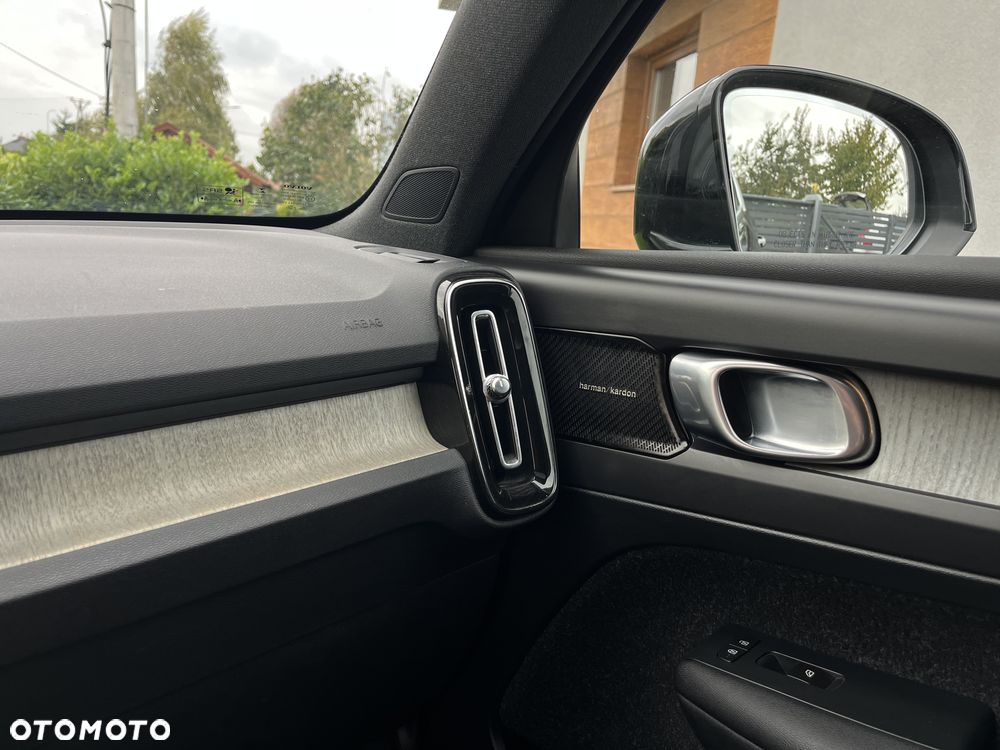 Volvo XC 40 T4 Inscription - 17