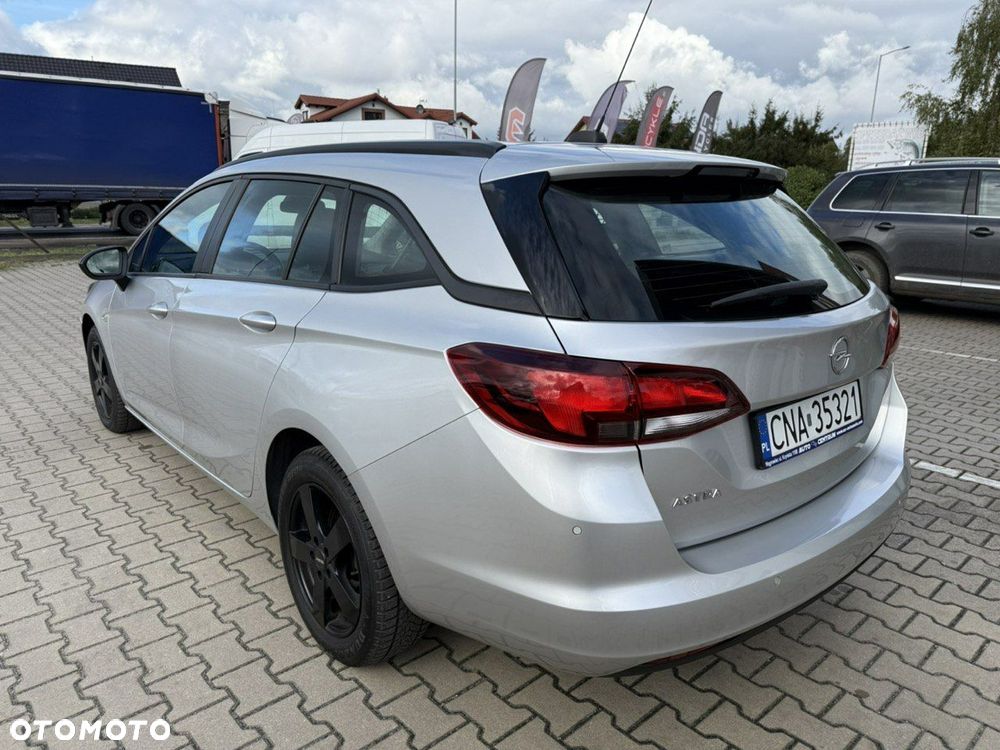 Opel Astra 1.5 D Start/Stop Sports Tourer Edition - 9