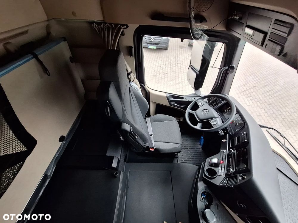 Mercedes-Benz Actros F 1843 LS - 10