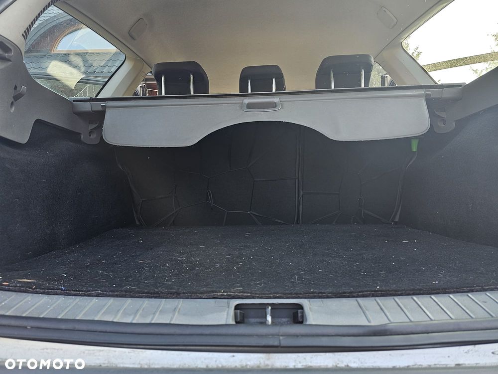 Ford Focus 1.6 TDCi Amber X - 12