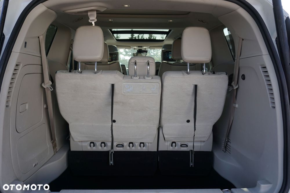 Chrysler Pacifica - 20