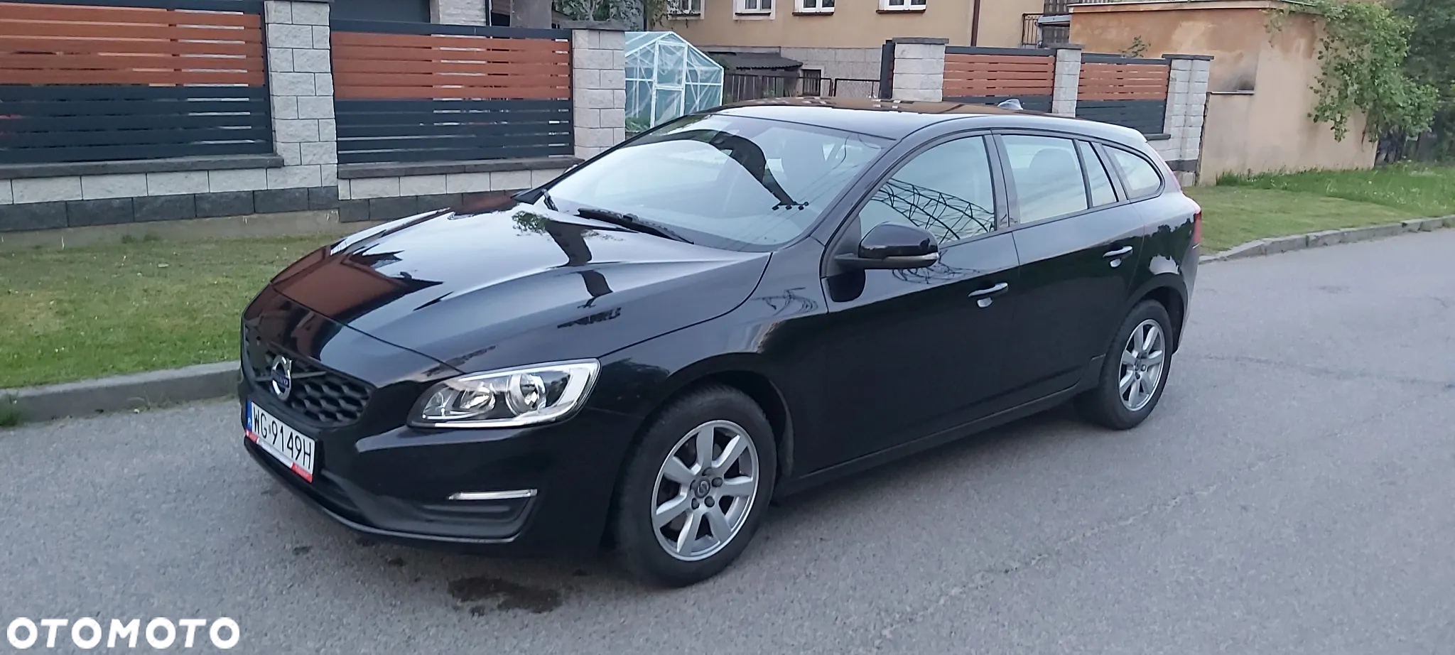 Volvo V60 D2 Momentum - 3
