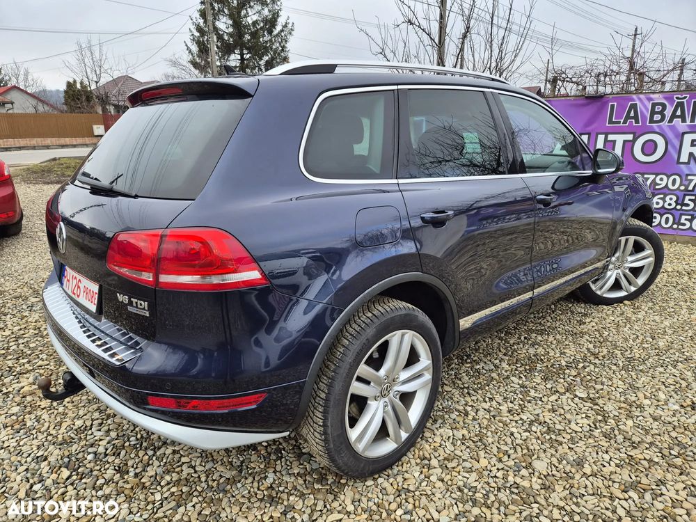 Volkswagen Touareg - 11