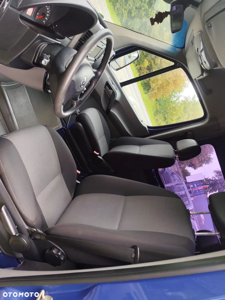 Volkswagen Crafter - 12