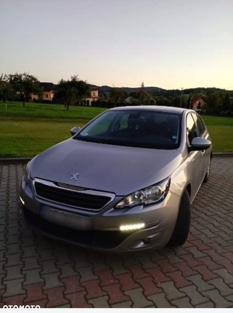 Peugeot 308 - 1