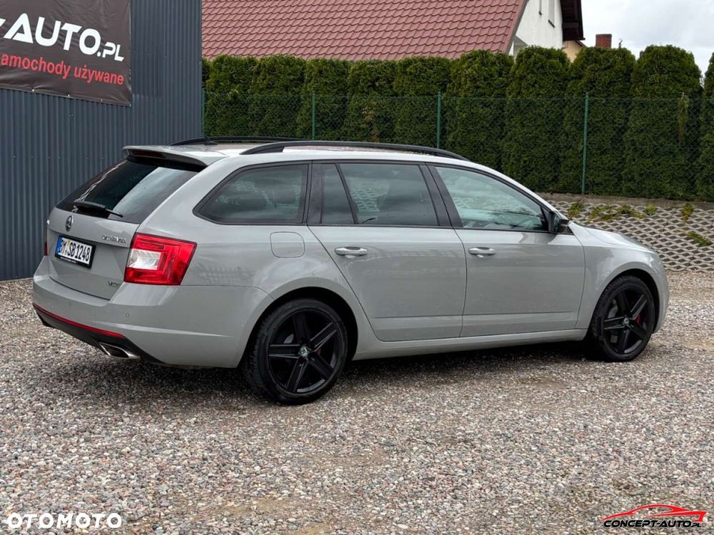 Skoda Octavia 2.0 TSI RS DSG - 16